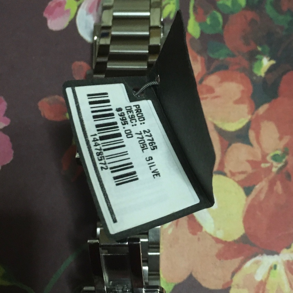 GUCCI Watch - Picture 4 of 12